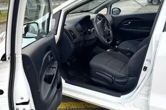 Kia Rio, 1.2, 62 kW, petrol, manual, front-wheel drive