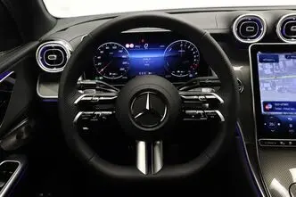 Mercedes-Benz GLC 300, 2.0, 150 kW, plug-in hybrid, automatic, four-wheel drive
