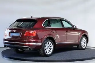 Bentley Bentayga, 4.0, 320 kW, дизель, автомат, полный привод