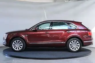 Bentley Bentayga, 4.0, 320 kW, дизель, автомат, полный привод