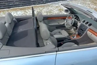 Audi A4, 2.4, 125 kW, petrol, automatic, front-wheel drive