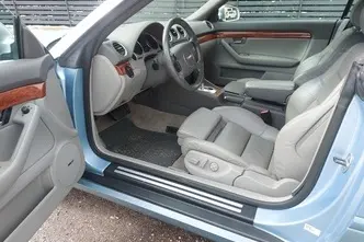 Audi A4, 2.4, 125 kW, petrol, automatic, front-wheel drive