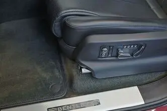 Bentley Bentayga, 4.0, 320 kW, дизель, автомат, полный привод