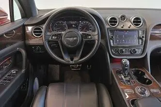 Bentley Bentayga, 4.0, 320 kW, дизель, автомат, полный привод