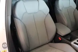 Audi Q5, 2.0, 195 kW, plug-in hybrid, automatic, four-wheel drive
