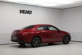 Mercedes-Benz CLA 250, 1.3, 118 kW, plug-in hybrid, automatic, front-wheel drive