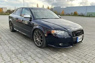 Audi S4, 4.2, 253 kW, petrol, automatic, four-wheel drive