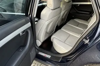 Audi S4, 4.2, 253 kW, petrol, automatic, four-wheel drive