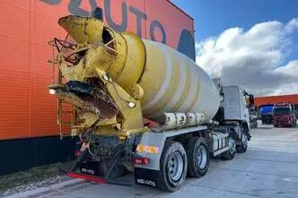 Volvo FM 12 420 8x4, 12.1, 309 kW, diesel