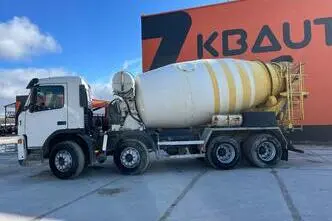 Volvo FM 12 420 8x4, 12.1, 309 kW, diesel