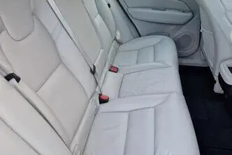 Volvo XC60, 2.0, 173 kW, hübriid, automaat, nelikvedu