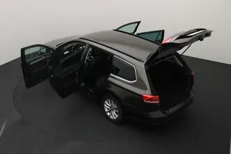Volkswagen Passat, 1.4, 110 kW, bensiin, automaat, esivedu