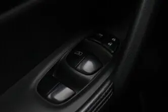 Nissan X-Trail, 1.6, 120 kW, бензин, механическая, передний привод