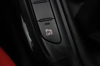 Kia Carens, 1.6, 99 kW, bensiin, manuaal, esivedu