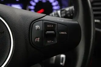 Kia Carens, 1.6, 99 kW, bensiin, manuaal, esivedu