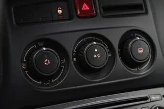 Citroën C3 Picasso, 1.4, 70 kW, bensiin, manuaal, esivedu