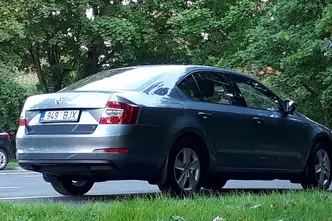 Škoda Octavia, 1.2, 77 kW, petrol, manual, front-wheel drive