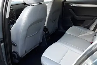 Škoda Octavia, 1.2, 77 kW, petrol, manual, front-wheel drive