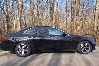 Mercedes-Benz E 220, 2.0, 143 kW, diesel, automatic, rear-wheel drive