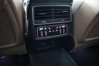 Audi Q8, 3.0, 250 kW, гибрид, автомат, полный привод