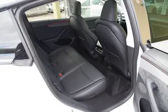 Tesla Model Y, 179 kW, electric, automatic, four-wheel drive