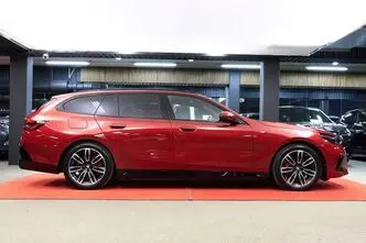 BMW 520, 2.0, 145 kW, гибрид, автомат, полный привод