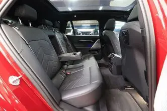 BMW 520, 2.0, 145 kW, гибрид, автомат, полный привод