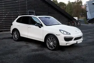 Porsche Cayenne, 3.0, 176 kW, diesel, automatic, four-wheel drive