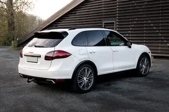 Porsche Cayenne, 3.0, 176 kW, diesel, automatic, four-wheel drive