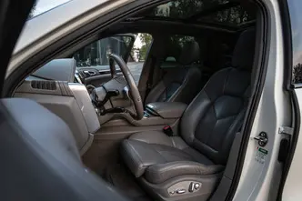 Porsche Cayenne, 3.0, 176 kW, diesel, automatic, four-wheel drive