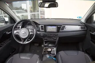 Kia Niro, 27.3 kW, elekter, automaat, esivedu