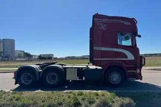 Scania R520, 382 kW, дизель, автомат