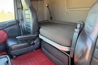 Scania R520, 382 kW, дизель, автомат