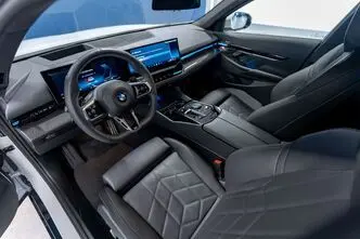 BMW 520, 2.0, 145 kW, diesel, automatic, four-wheel drive
