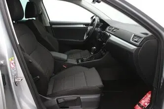 Škoda Superb, 2.0, 110 kW, дизель, автомат, передний привод