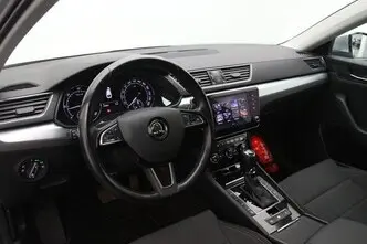 Škoda Superb, 2.0, 110 kW, дизель, автомат, передний привод