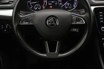 Škoda Superb, 2.0, 110 kW, дизель, автомат, передний привод