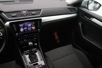 Škoda Superb, 2.0, 110 kW, дизель, автомат, передний привод