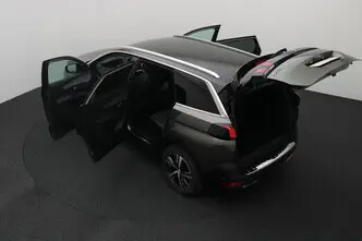 Peugeot 5008, 1.5, 96 kW, diesel, automatic, front-wheel drive
