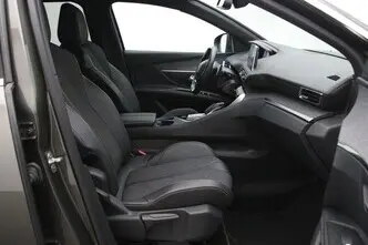 Peugeot 5008, 1.5, 96 kW, diesel, automatic, front-wheel drive