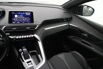 Peugeot 5008, 1.5, 96 kW, diesel, automatic, front-wheel drive