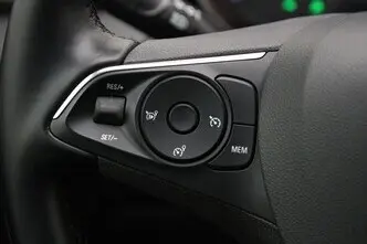 Opel Grandland X, 1.5, 96 kW, diisel, automaat, esivedu