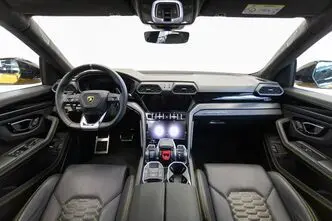 Lamborghini Urus, 4.0, 478 kW, petrol, automatic, four-wheel drive