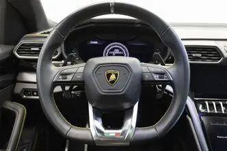 Lamborghini Urus, 4.0, 478 kW, petrol, automatic, four-wheel drive