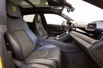 Lamborghini Urus, 4.0, 478 kW, petrol, automatic, four-wheel drive