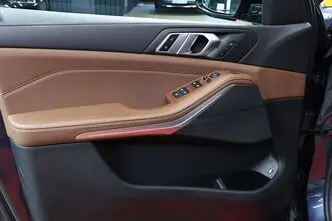 BMW X5, 3.0, 290 kW, plug-in hybrid, automatic, four-wheel drive