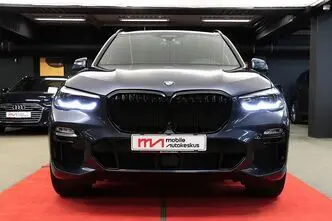 BMW X5, 3.0, 290 kW, plug-in hybrid, automatic, four-wheel drive