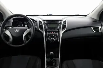 Hyundai i30, 1.4, 66 kW, diesel, manual, front-wheel drive