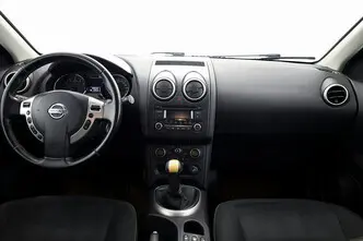 Nissan Qashqai, 1.6, 86 kW, petrol, manual, front-wheel drive