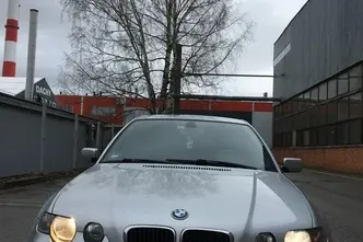BMW 316, 1.8, 85 kW, бензин, механическая, задний привод